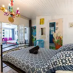Complet A La Maison Mosaic Дом отдыха