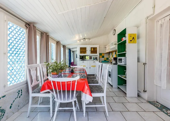 Complet A La Maison Mosaic Holiday home