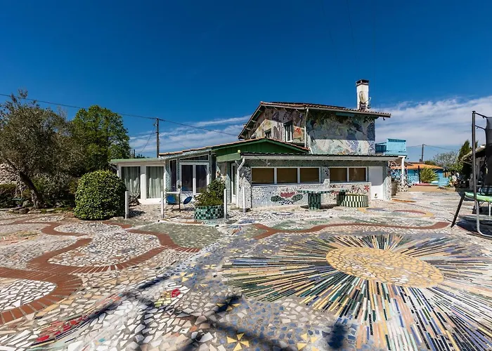 Vakantiehuis Complet A La Maison Mosaic *