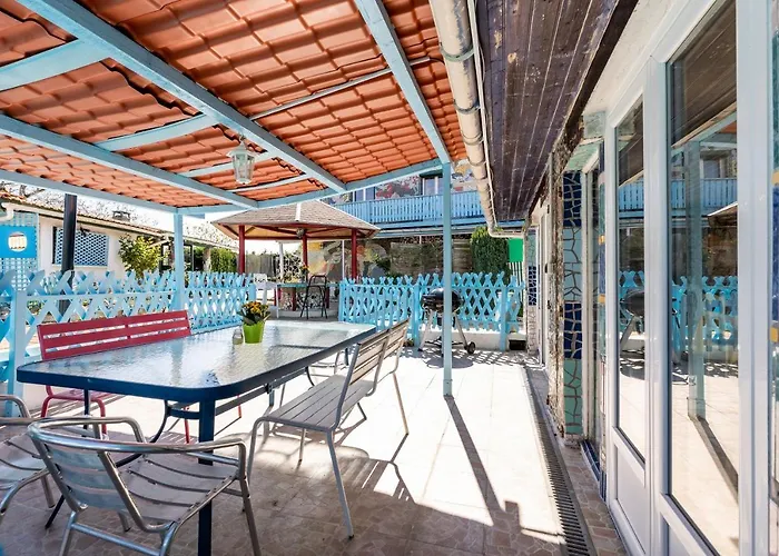 Complet A La Maison Mosaic Vakantiehuis *