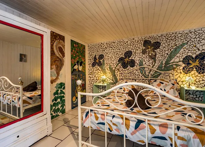 Holiday home Complet A La Maison Mosaic *